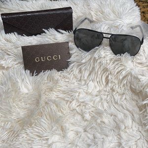 Gucci Polarized Aviator sunglasses 2269/S